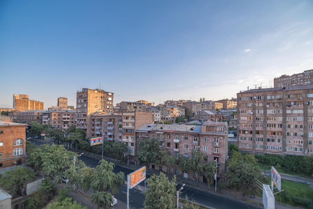 Orbeli Hotel 耶烈万 外观 照片