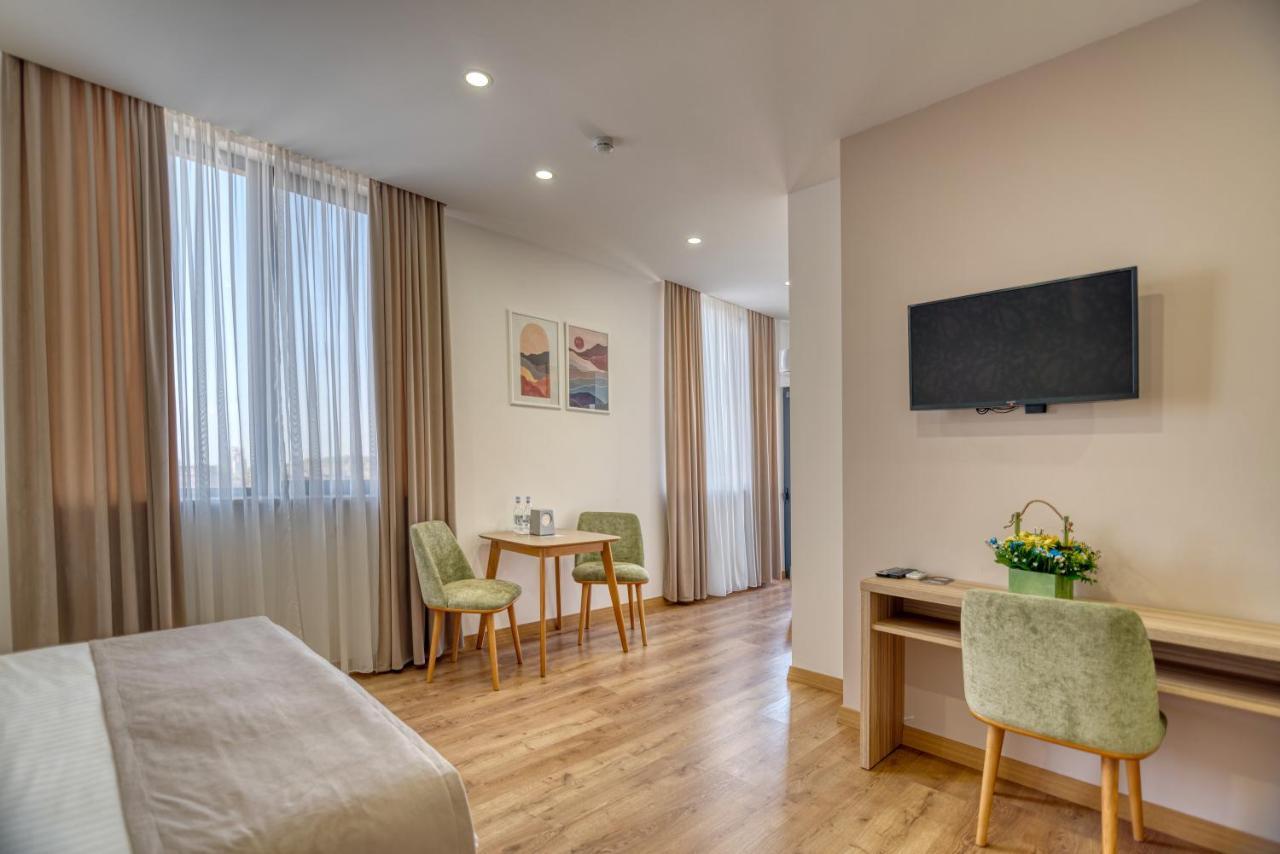 Orbeli Hotel 耶烈万 外观 照片